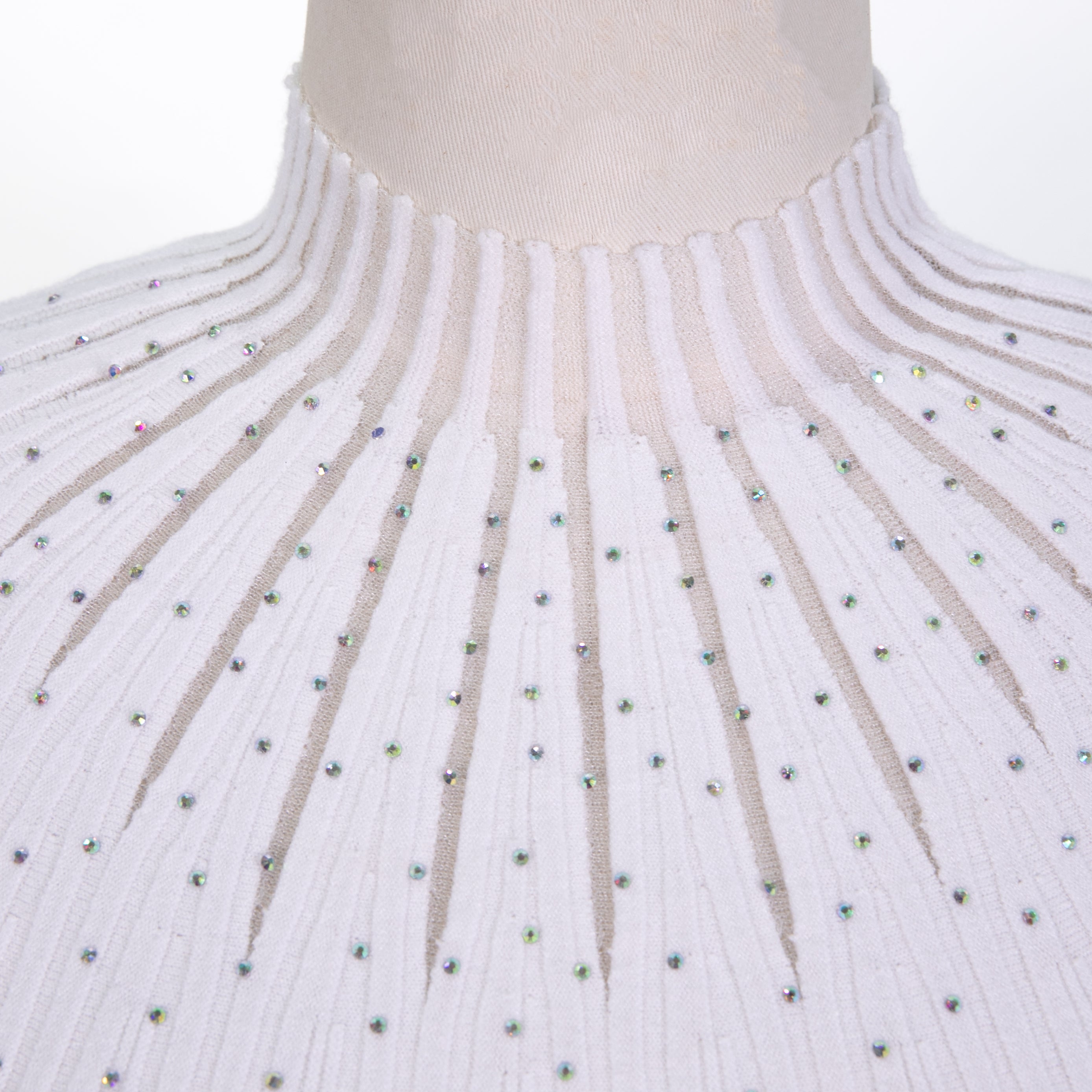 White Sweater 70399 - Heemalaya