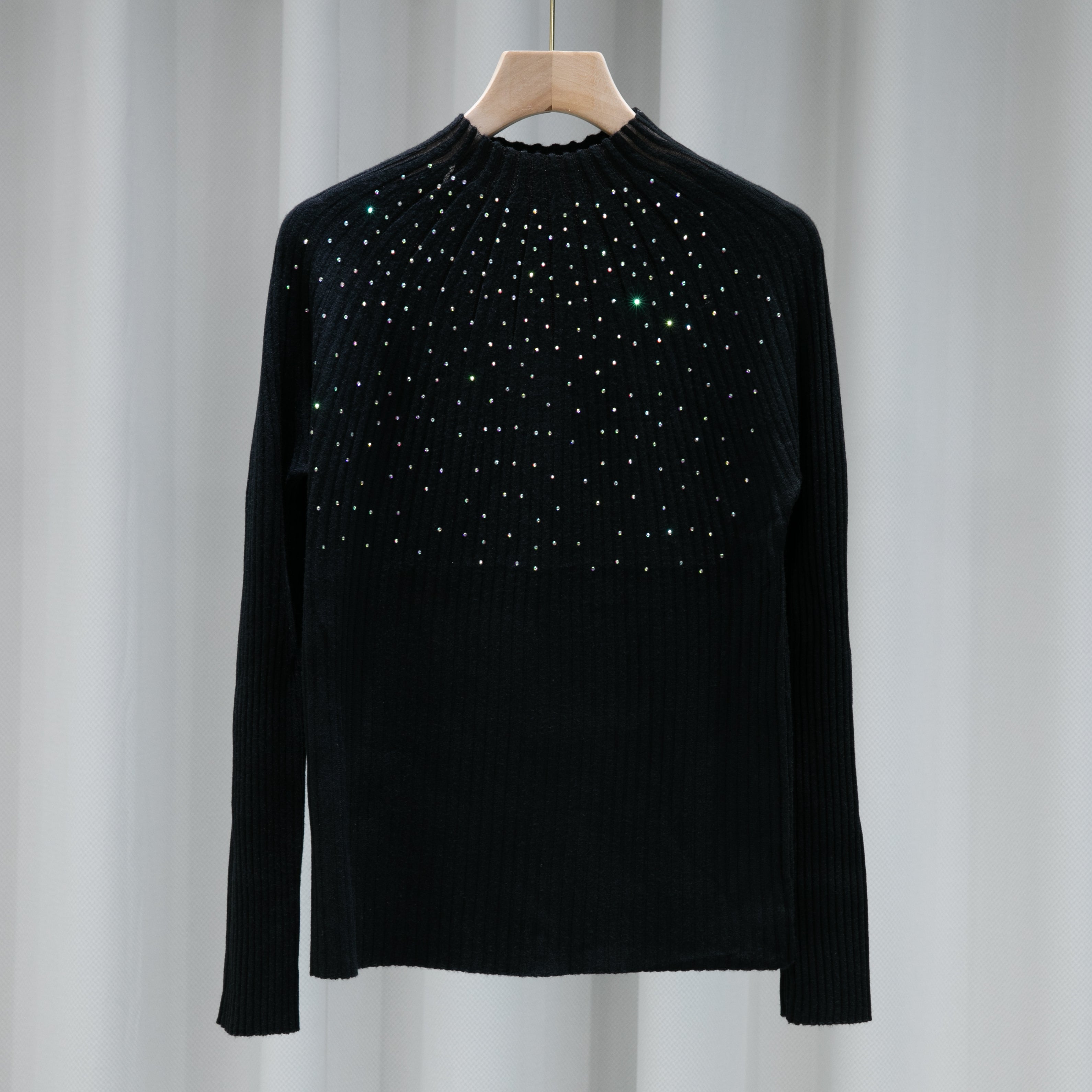White Sweater 70399 - Heemalaya