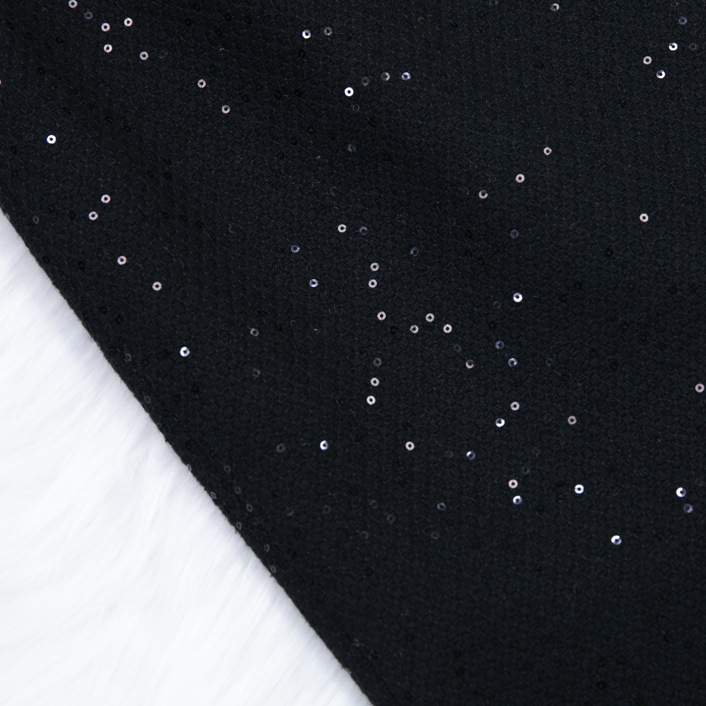 Wool_Tweed_Skirt_for_women_fabric_details_70307